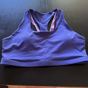Fabletics Boost Medium Impact Sports Bra